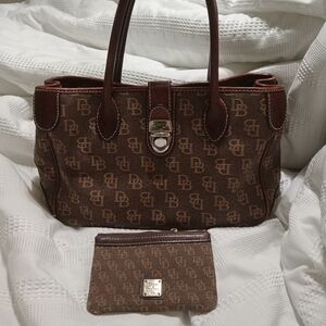 Dooney & Bourke handbag